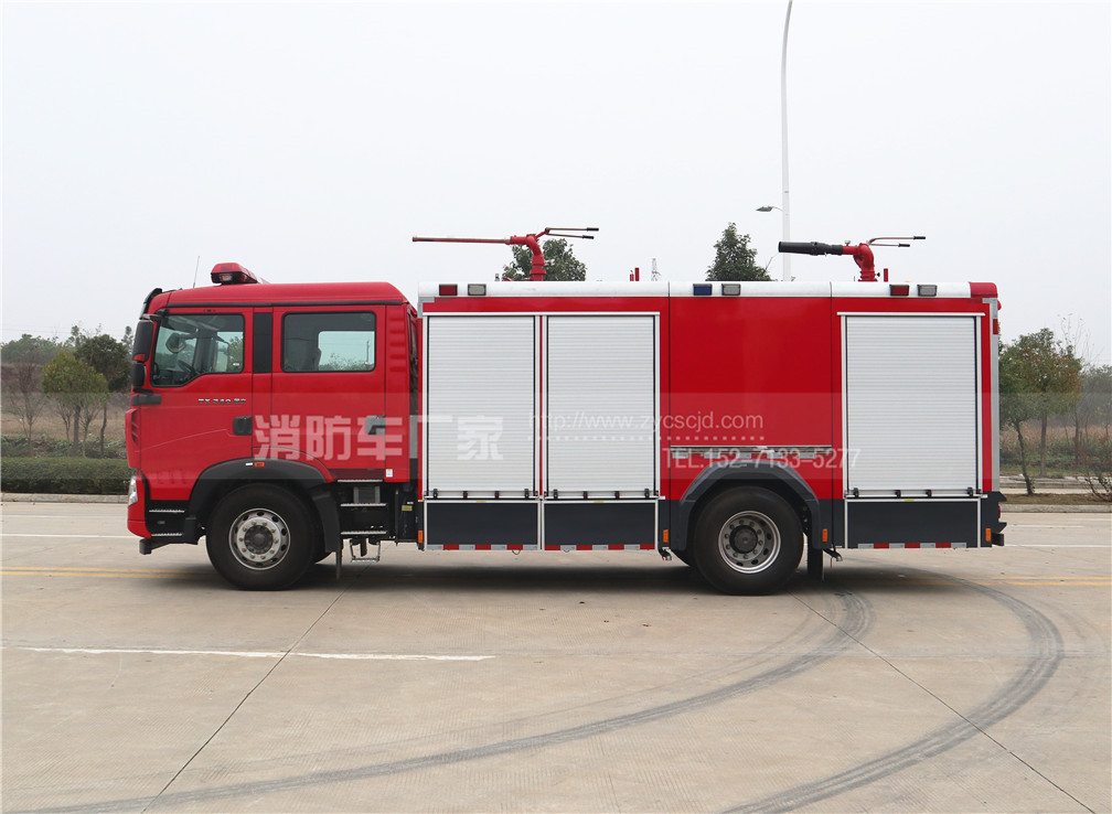 干粉泡沫聯(lián)用消防車 干粉泡沫聯(lián)用消防車